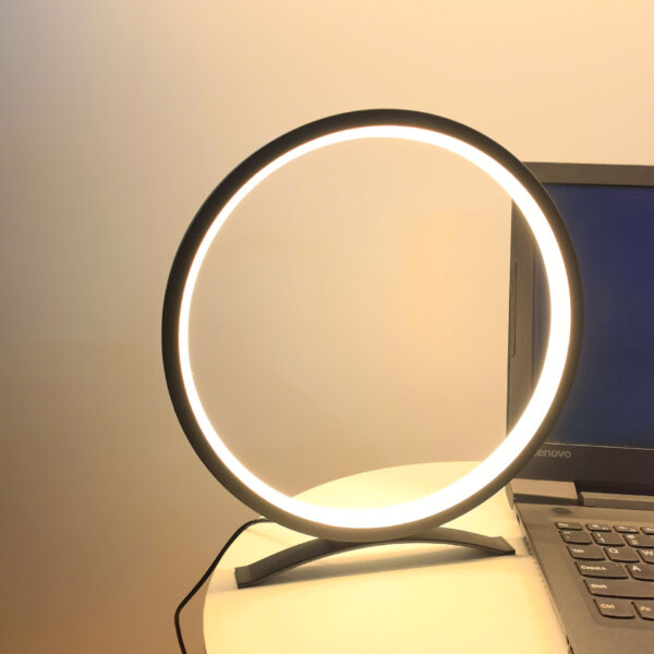 Lampe de Bureau LED Design Minimaliste – Éclairage Doux pour Chambre & Espace de Travail