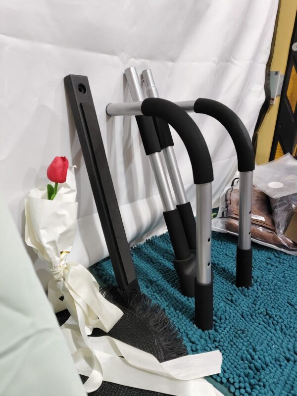 Barre de Traction de Porte Sans Perçage – Doorway Pull-Up Trainer en Acier