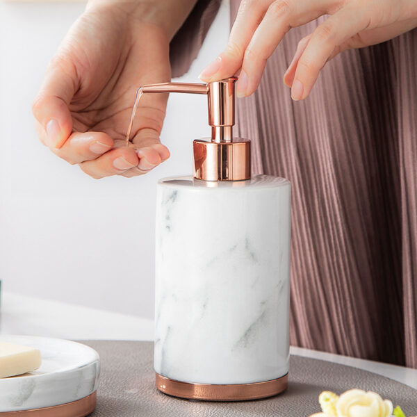 Ensemble d’Accessoires de Salle de Bain en Céramique – Set Hôtel 5 Pièces avec Gobelets