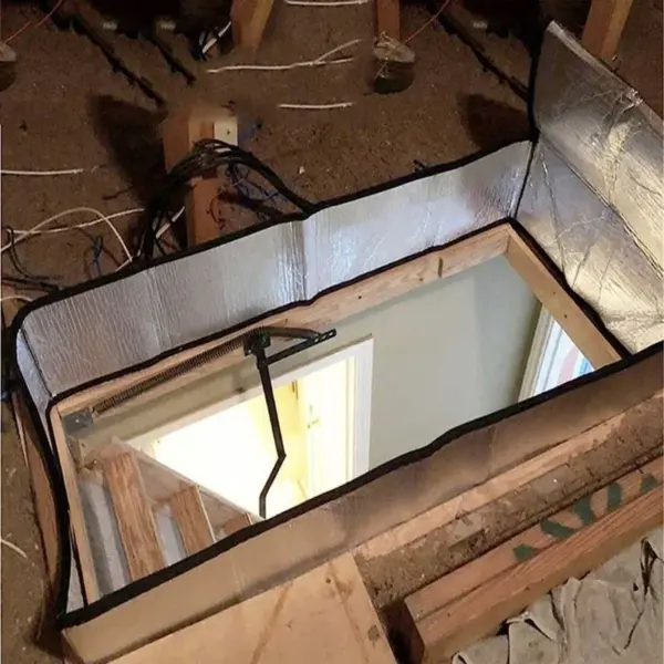 Couvercle d'isolation de grenier, couvercle de protection thermique pour ouverture d'escalier, économie de chaleur et barrière de sécurité