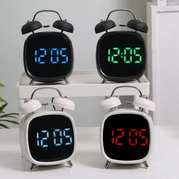 Réveil numérique à commande vocale, Double cloche, Super fort, pour dormir lourd, Mode nuit 12/24H, Table Anti-déruption nocturne, horloge LED